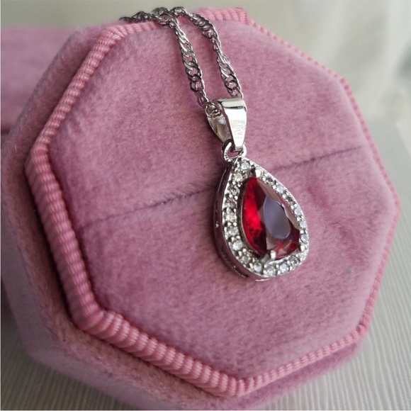 Swarovski Jewelry - 🔥SALE🔥 Swarovski Elements 925 Sterling Silver Red Teardrop Necklace NEW